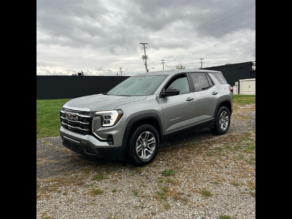 Used 2026 GMC Terrain Elevation FWD image 1