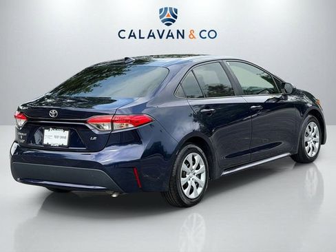 Used 2021 Toyota Corolla LE FWD image 7