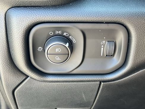New 2026 RAM 2500 Tradesman AWD/4WD image 28