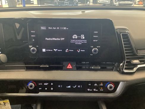 Certified 2023 Kia Sportage LX AWD/4WD image 10