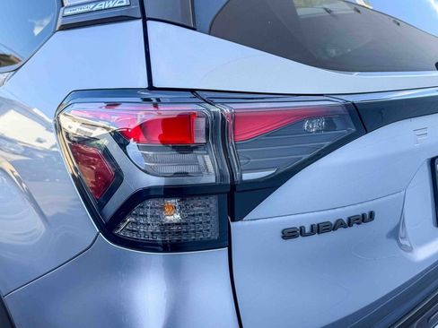 Certified 2025 Subaru Forester Touring AWD/4WD image 9