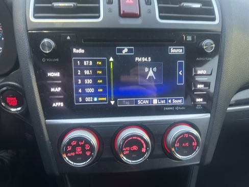 Used 2017 Subaru Crosstrek 2.0i Limited image 41