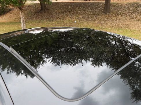 Used 2017 Porsche Macan S image 9