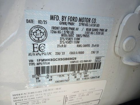 Used 2025 Ford Explorer ST AWD/4WD image 19