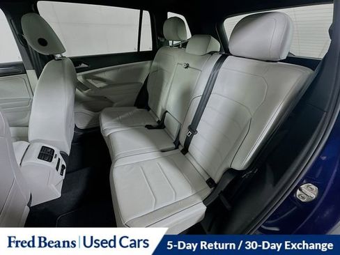 Used 2022 Volkswagen Tiguan SEL R-Line image 27