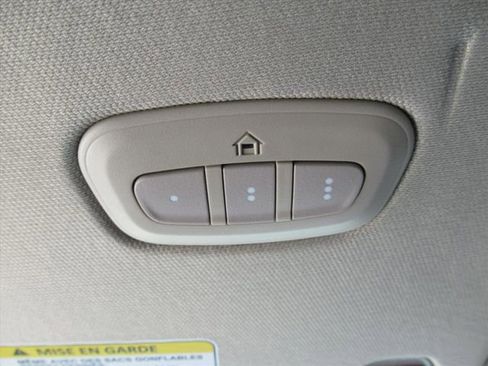 Used 2025 RAM 1500 Laramie image 26