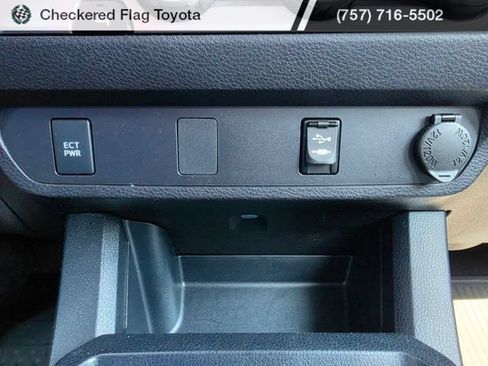 Used 2019 Toyota Tacoma SR w/ SR Convenience Package RWD image 20