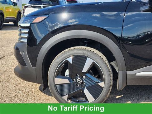 New 2026 Nissan Kicks SR image 6