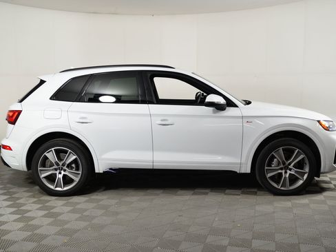 Certified 2025 Audi Q5 2.0T Premium image 7