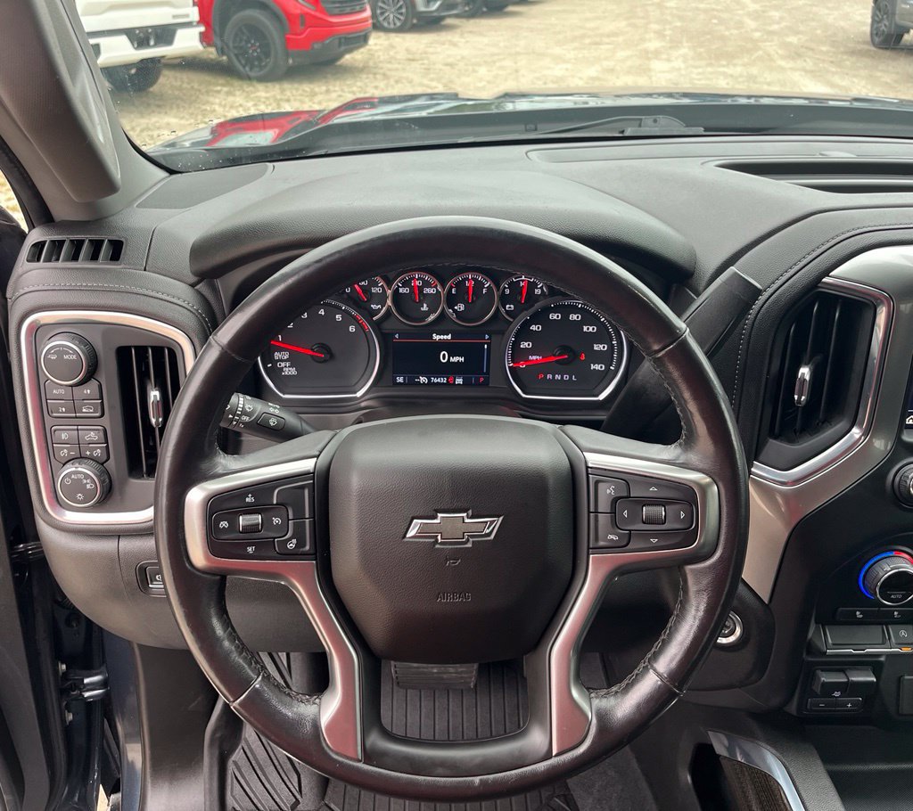 Used 2021 Chevrolet Silverado 1500 RST w/ Convenience Package II AWD/4WD image 22