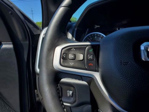 Certified 2022 RAM 1500 Big Horn AWD/4WD image 12