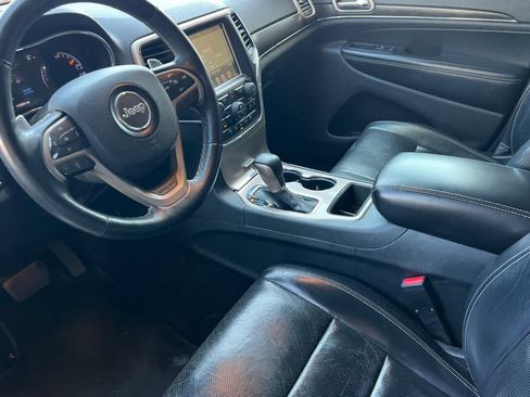 Used 2017 Jeep Grand Cherokee Limited w/ Luxury Group II RWD image 14
