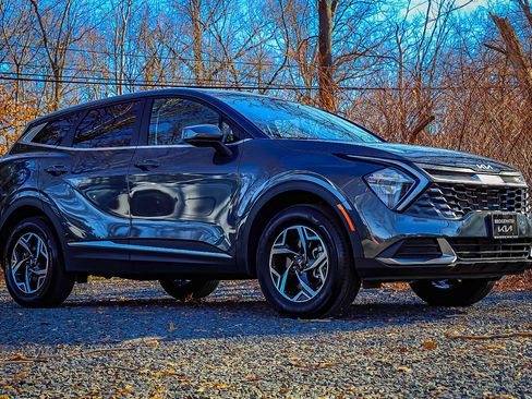 Certified 2023 Kia Sportage LX image 18