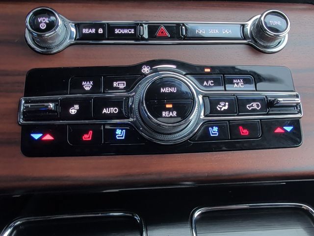 Used 2022 Lincoln Aviator Reserve w/ Equipment Group 201A AWD/4WD image 20