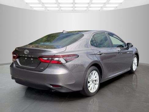 Used 2023 Toyota Camry LE FWD image 7