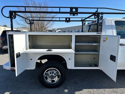 Used 2021 Chevrolet Silverado 2500 W/T image 20