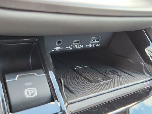 Used 2025 Subaru Outback Onyx Edition image 44