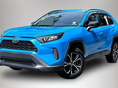 Used 2021 Toyota RAV4 LE