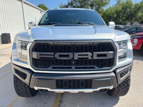 Used 2019 Ford F150 Raptor w/ Equipment Group 802A Luxury AWD/4WD image 8