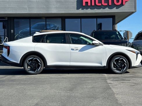 New 2026 Kia K4 EX image 3