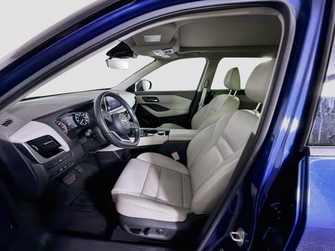 Used 2023 Nissan Rogue SL AWD/4WD image 13