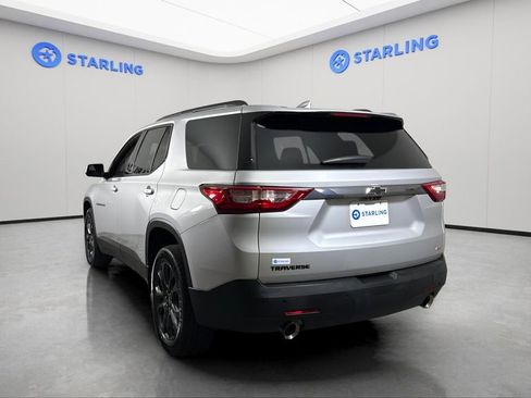 Used 2021 Chevrolet Traverse RS FWD image 6