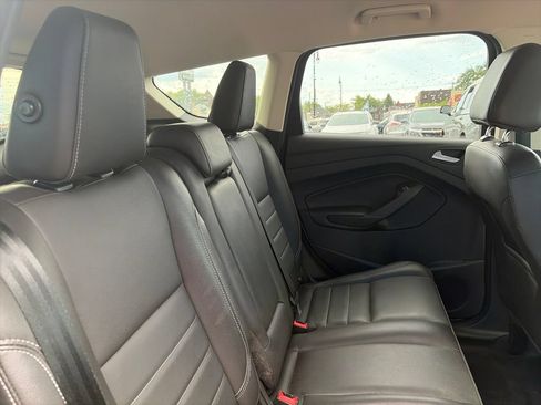 Used 2014 Ford Escape Titanium w/ Equipment Group 401A AWD/4WD image 32