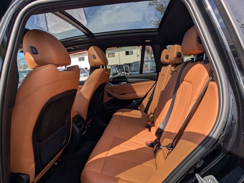 Used 2024 BMW X3 sDrive30i w/ Premium Package w/ZPA image 12