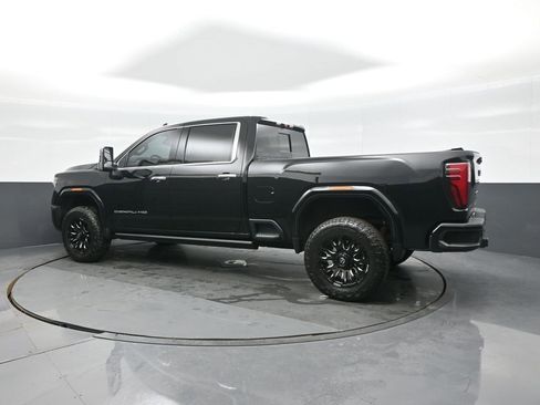 Used 2024 GMC Sierra 3500 Denali Ultimate image 5