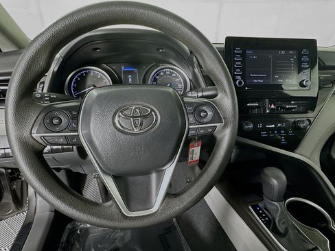 Used 2023 Toyota Camry LE FWD image 15