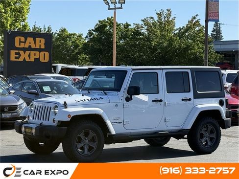 Used 2015 Jeep Wrangler Unlimited Sahara w/ Connectivity Group AWD/4WD image 1