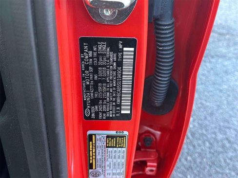 Used 2025 Hyundai Kona SEL image 18