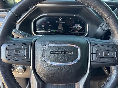 Used 2024 GMC Sierra 2500 Denali Ultimate w/ Max Trailering Package AWD/4WD image 19