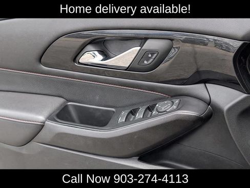 Used 2023 Chevrolet Traverse RS FWD image 46