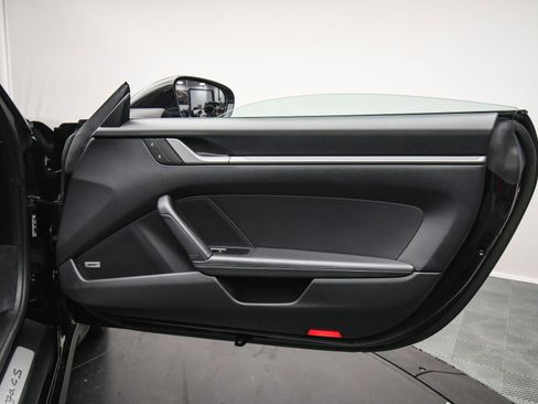 Used 2022 Porsche 911 Targa 4S image 44