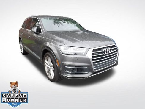 Used 2018 Audi Q7 3.0T Prestige w/ Prestige Package AWD/4WD image 2
