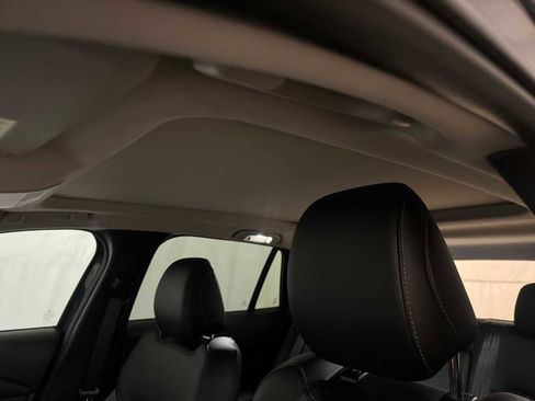 Certified 2025 MAZDA CX-50 AWD 2.5 S w/ Premium Package image 22