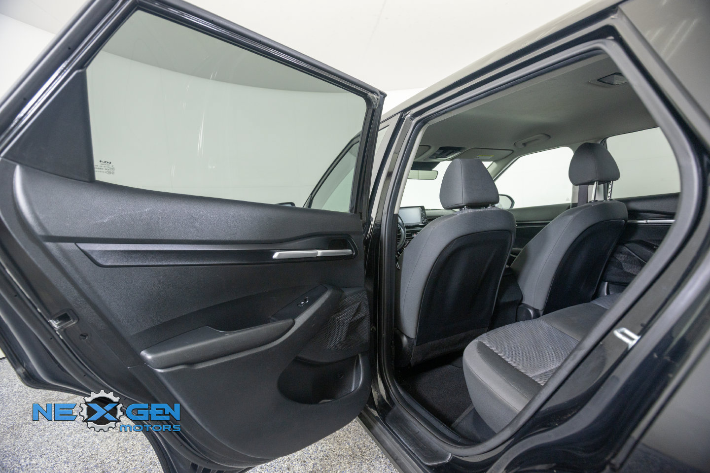 Used 2023 Kia Seltos LX AWD/4WD image 26