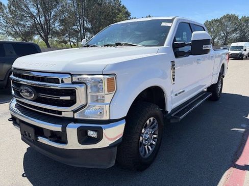 Used 2022 Ford F250 Lariat w/ Lariat Value Package AWD/4WD image 3