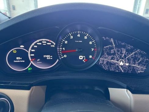 Used 2023 Porsche Cayenne AWD/4WD image 9