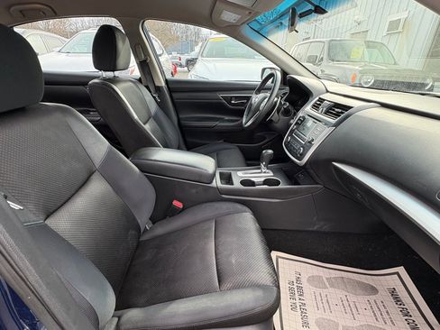 Used 2016 Nissan Altima 2.5 SR image 17