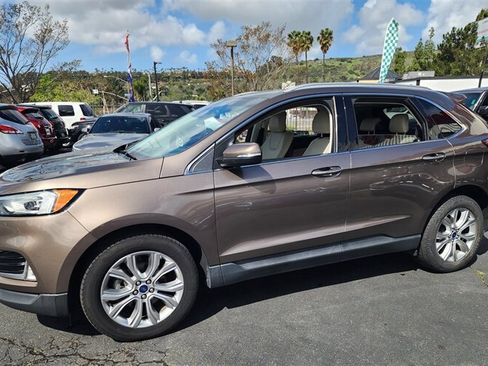 Used 2019 Ford Edge Titanium w/ Cargo Accessory Package image 14