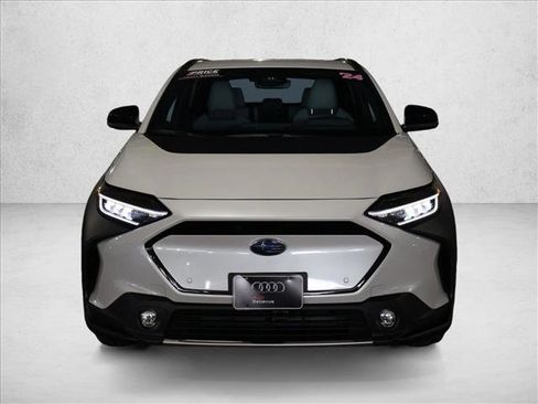 Used 2024 Subaru Solterra Limited image 2