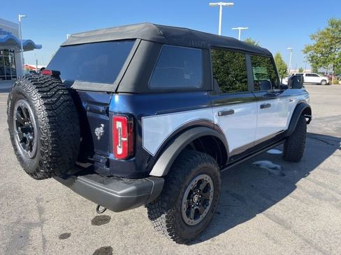 Used 2021 Ford Bronco Badlands image 8