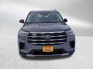 Used 2025 Ford Explorer Active video 2