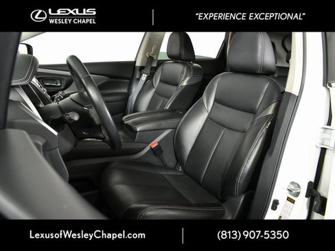 Used 2022 Nissan Murano SL w/ SL Moonroof Package image 19