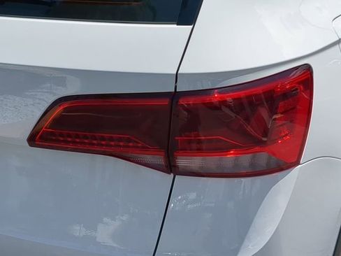 Certified 2024 Volkswagen Taos S FWD image 8