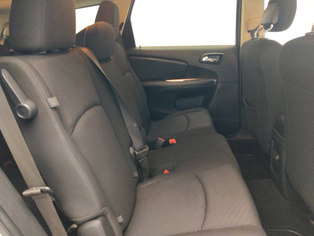 Used 2018 Dodge Journey SE FWD image 19