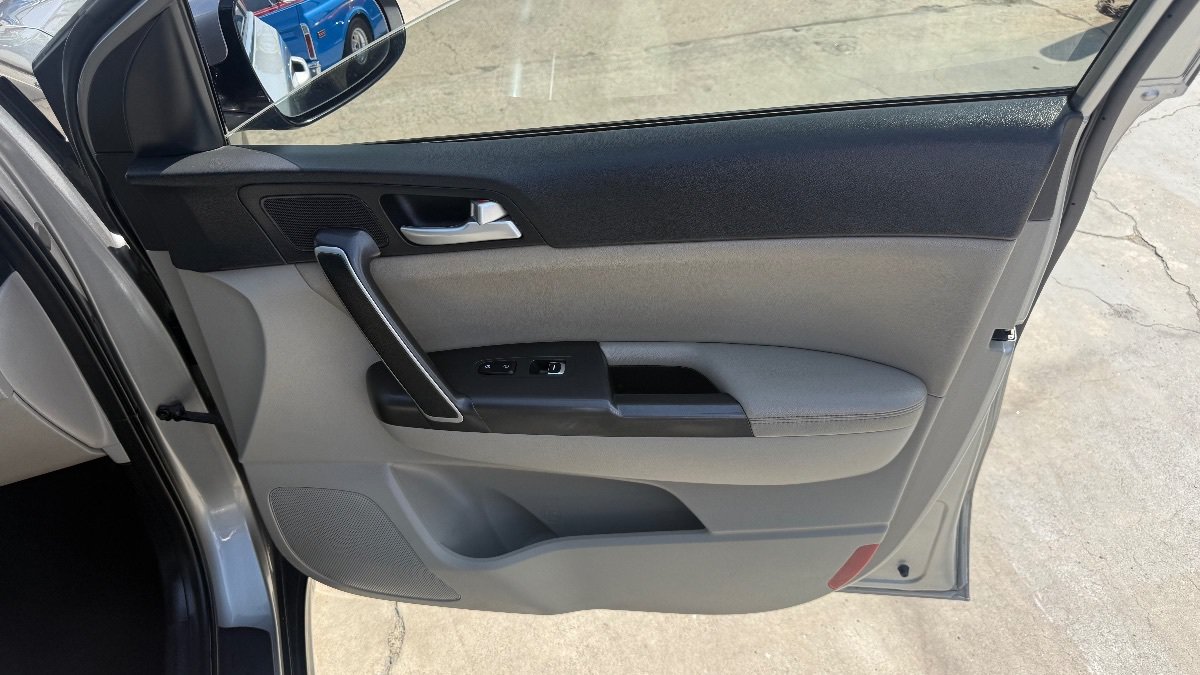 Used 2021 Kia Sportage S FWD image 15
