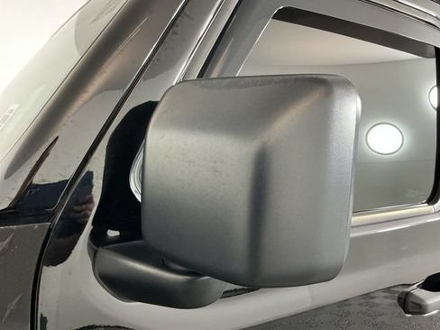 Used 2021 Jeep Gladiator Sport AWD/4WD image 9